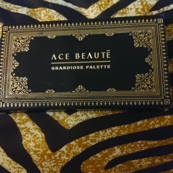 Ace Beaute Other - New 4 Palettes Butter London, Violet Voss, more..